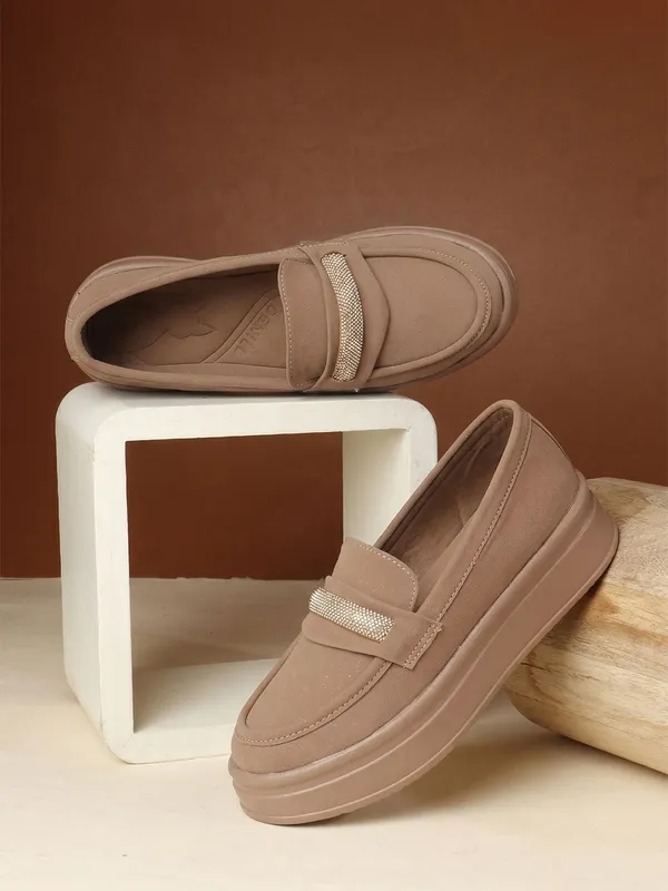 Beige_Synthetic_Leather_Bellies_For_Women