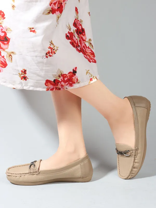 Cream_Synthetic_Leather_Casual_Slip_On_Loafers_For_Women