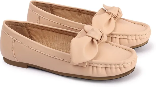 Beige_Synthetic_Leather_Flats_For_Women