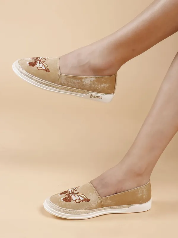Beige_Synthetic_Leather_Bellies_For_Women