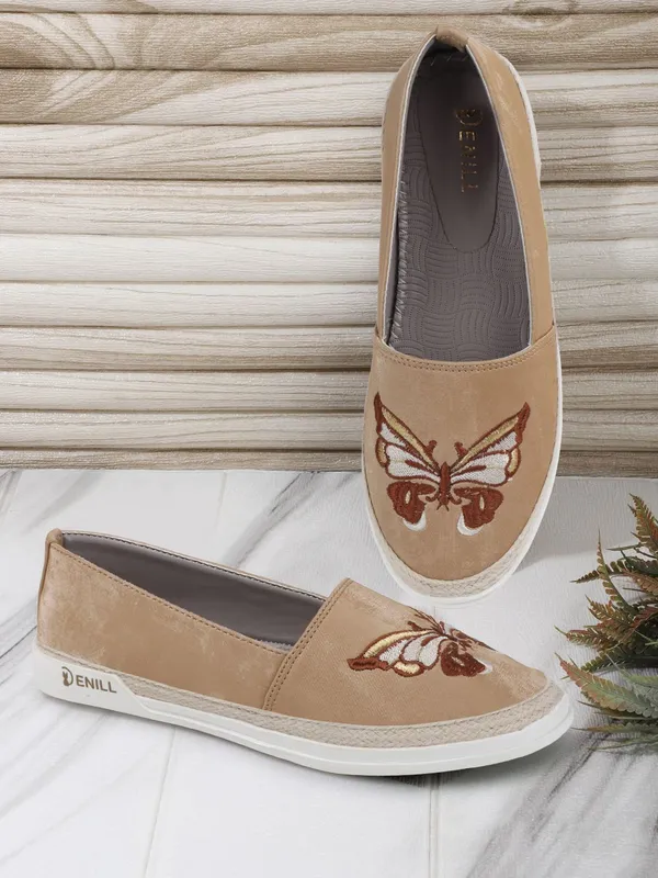 Beige_Synthetic_Leather_Bellies_For_Women
