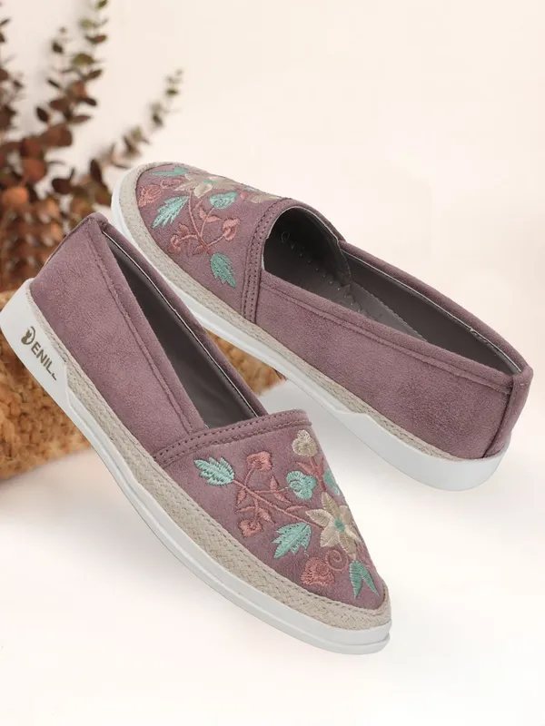 Pink_Synthetic_Leather_Bellies_For_Women