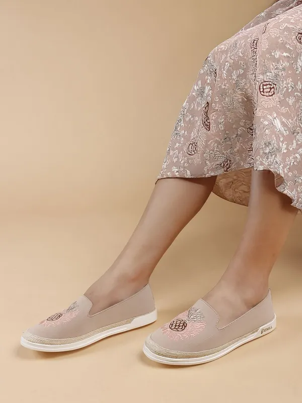 Pink_Synthetic_Leather_Bellies_For_Women