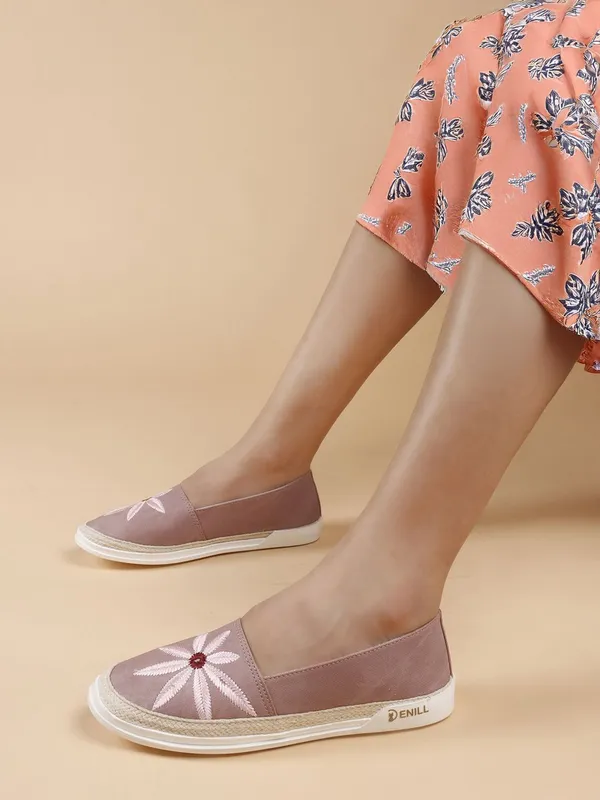 Peach_Denim_Casual_Slip_On_Bellies_For_Women