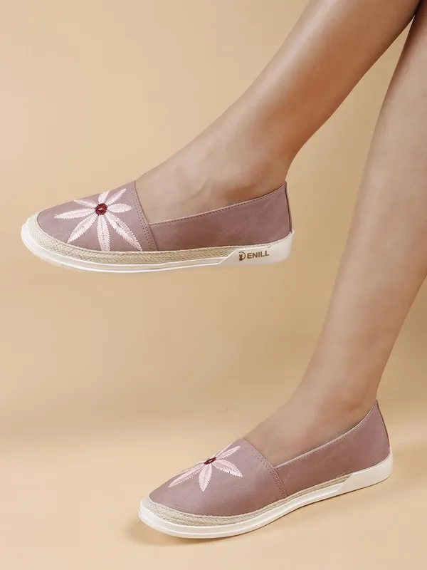 Peach_Denim_Casual_Slip_On_Bellies_For_Women