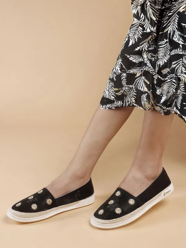 Black_Synthetic_Leather_Casual_Slip_On_Bellies_For_Women