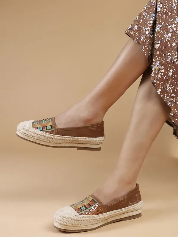 Brown_Synthetic_Leather_Casual_Slip_On_Bellies_For_Women