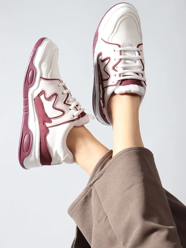 Maroon_Synthetic_Leather_Sneakers_For_Women