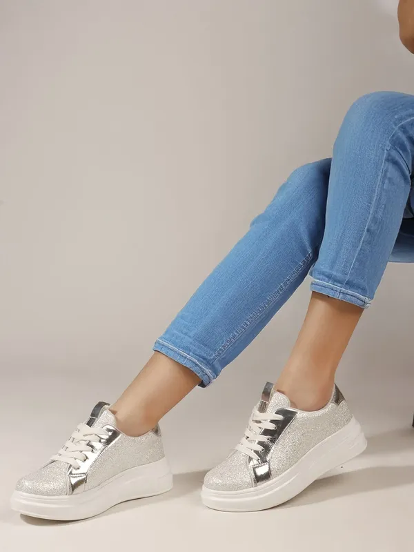 White_Synthetic_Leather_Sneakers_For_Women