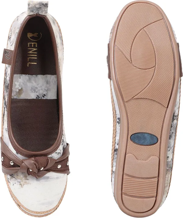 Brown_Fabric_Flats_For_Women