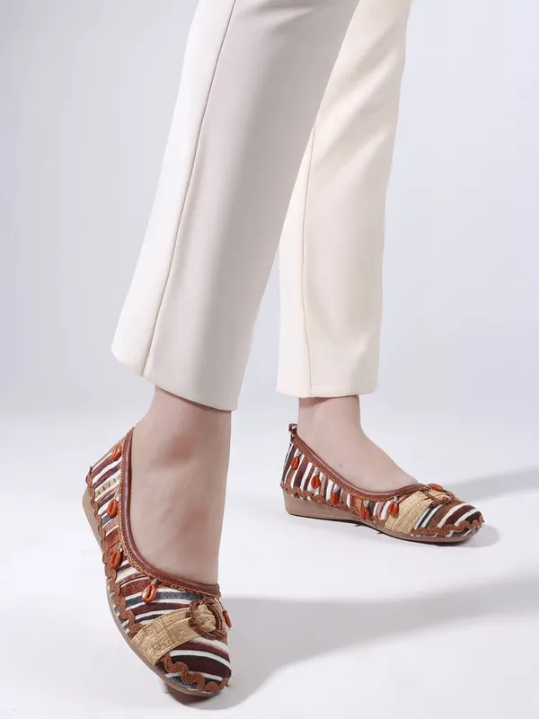 Brown_Fabric_Flats_For_Women