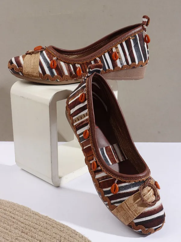 Brown_Fabric_Flats_For_Women