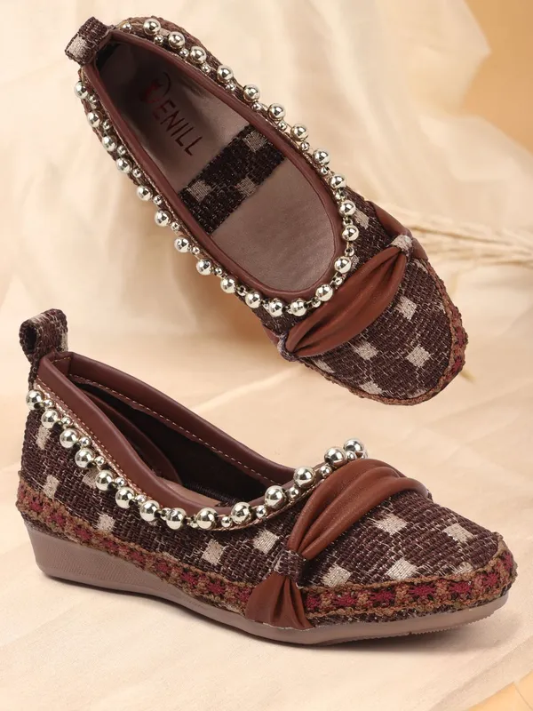 Brown_Fabric_Flats_For_Women