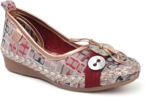 Red_Fabric_Flats_For_Women