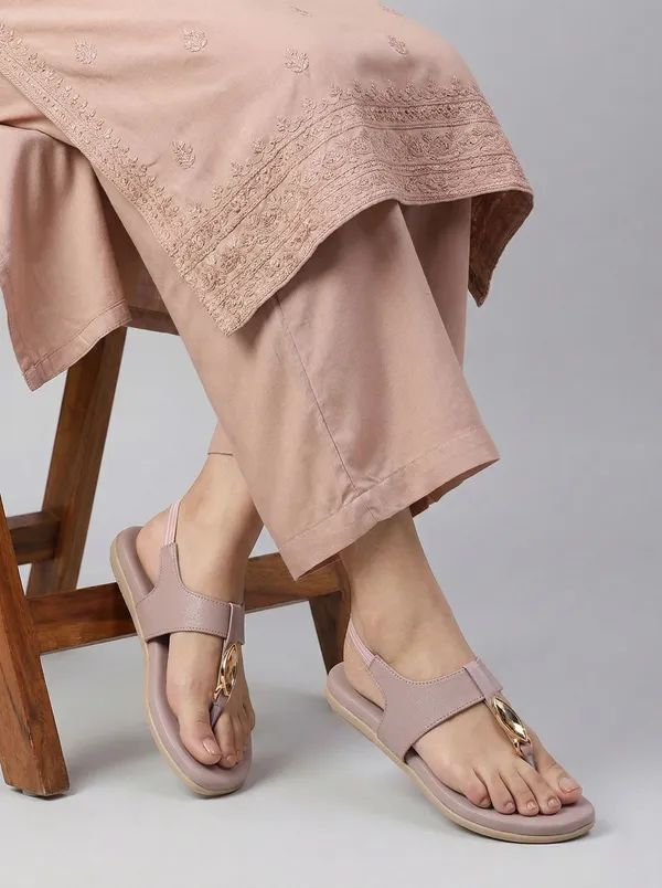 Pink_Synthetic_Leather_Flats_For_Women