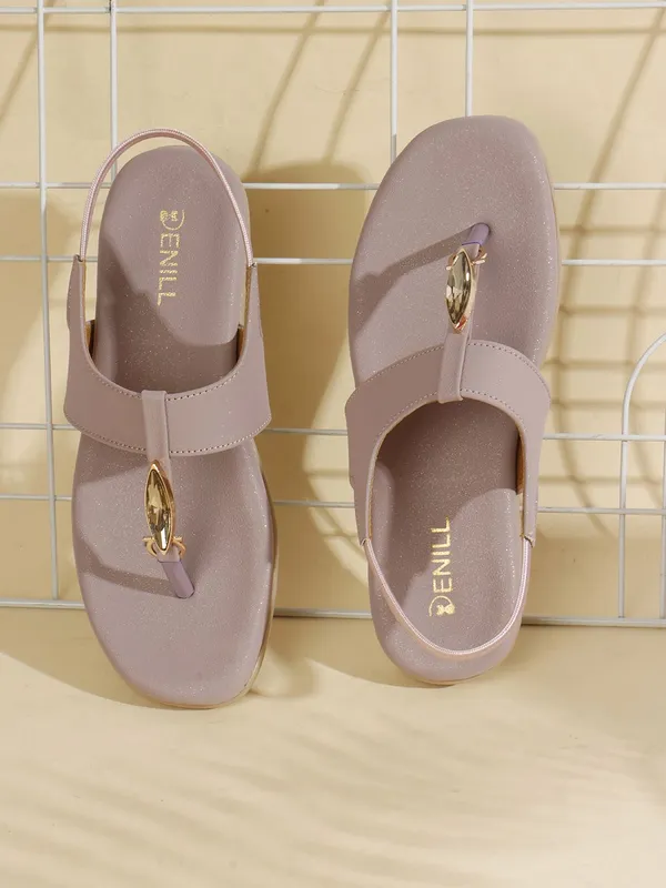 Pink_Synthetic_Leather_Flats_For_Women