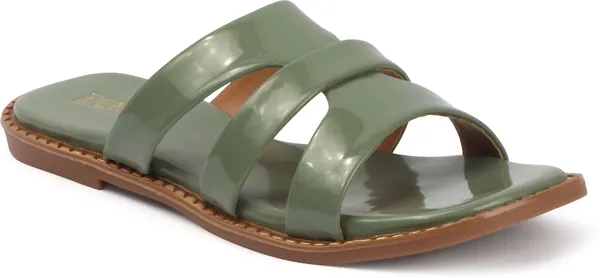 Green_Patent_Leather_Flats_For_Women