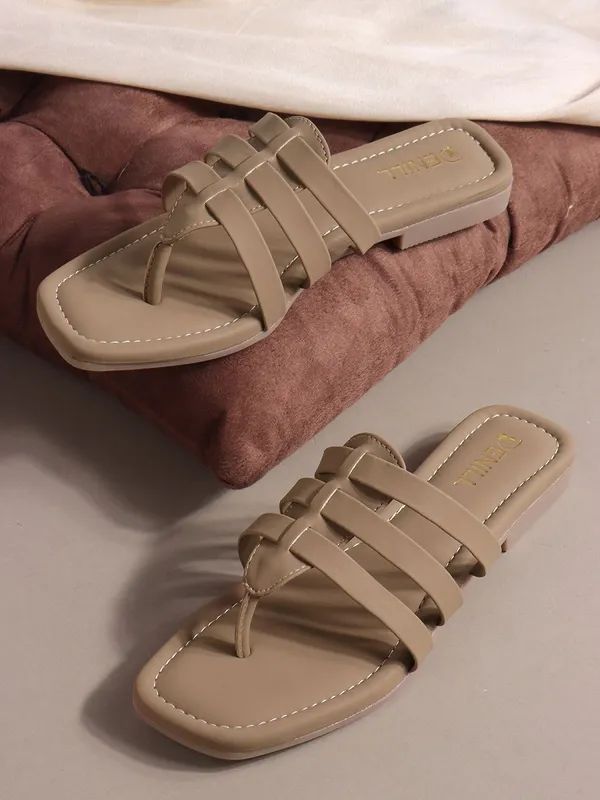 Beige_Synthetic_Leather_Flats_For_Women
