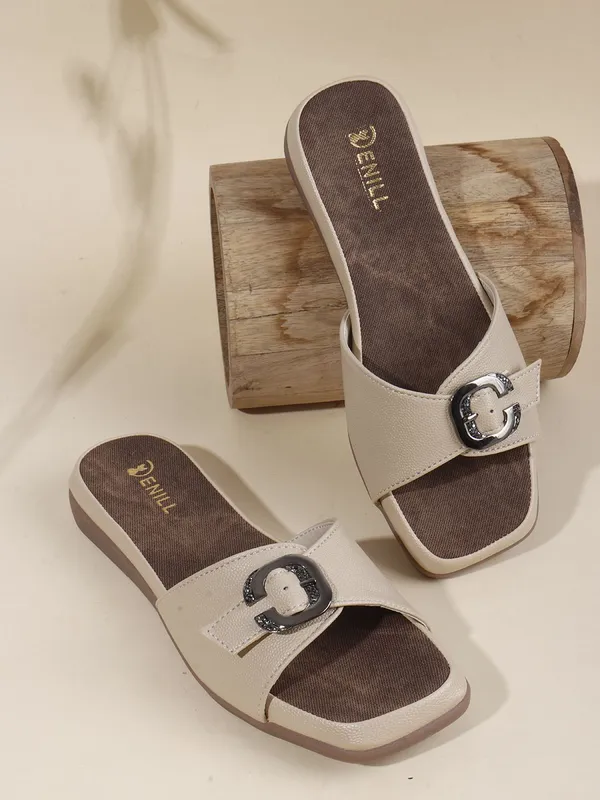 Beige_Synthetic_Leather_Flats_For_Women