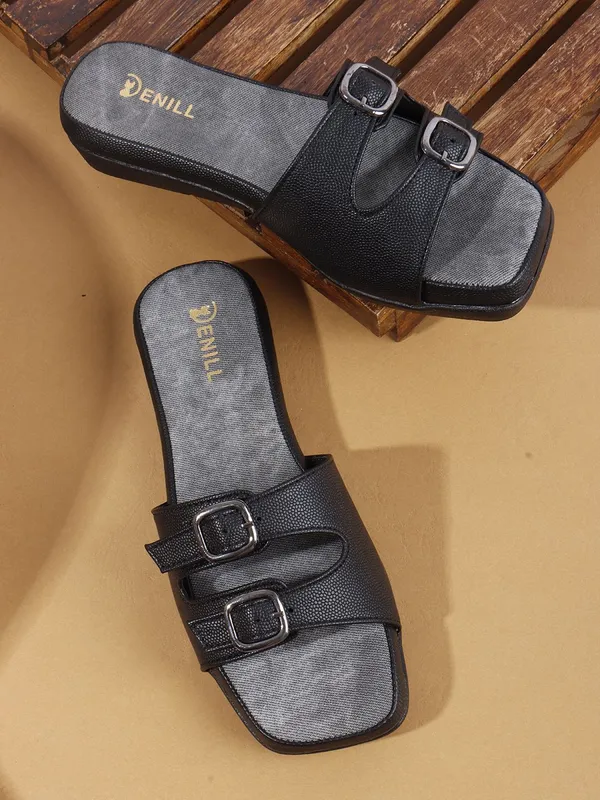 Black_Synthetic_Leather_Flats_For_Women