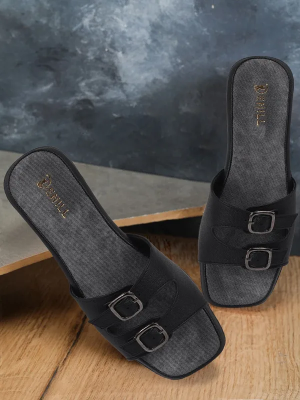 Black_Synthetic_Leather_Flats_For_Women