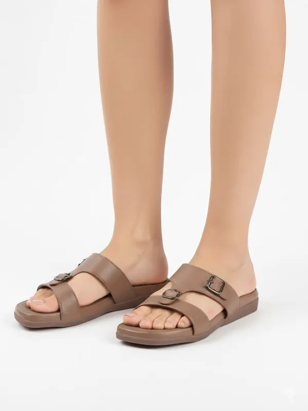 Beige_Synthetic_Leather_Flats_For_Women