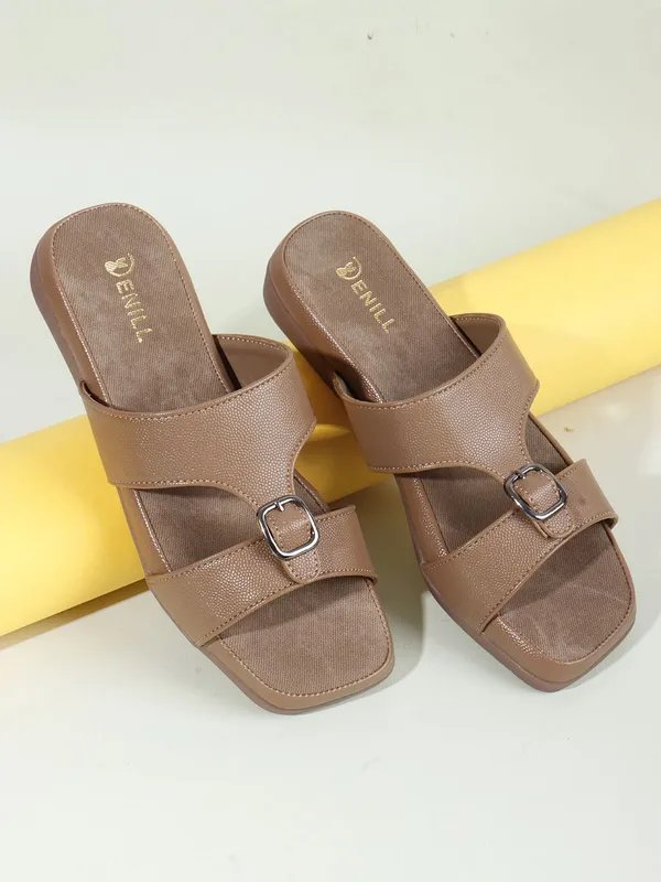 Beige_Synthetic_Leather_Flats_For_Women
