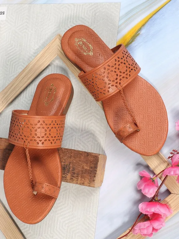 Tan_Synthetic_Leather_Flats_For_Women