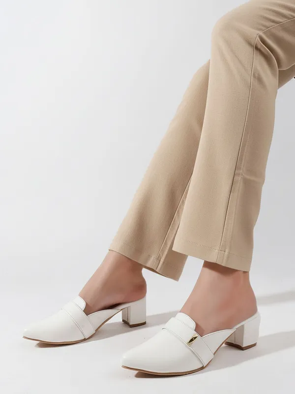 White_Synthetic_Leather_Heels_For_Women