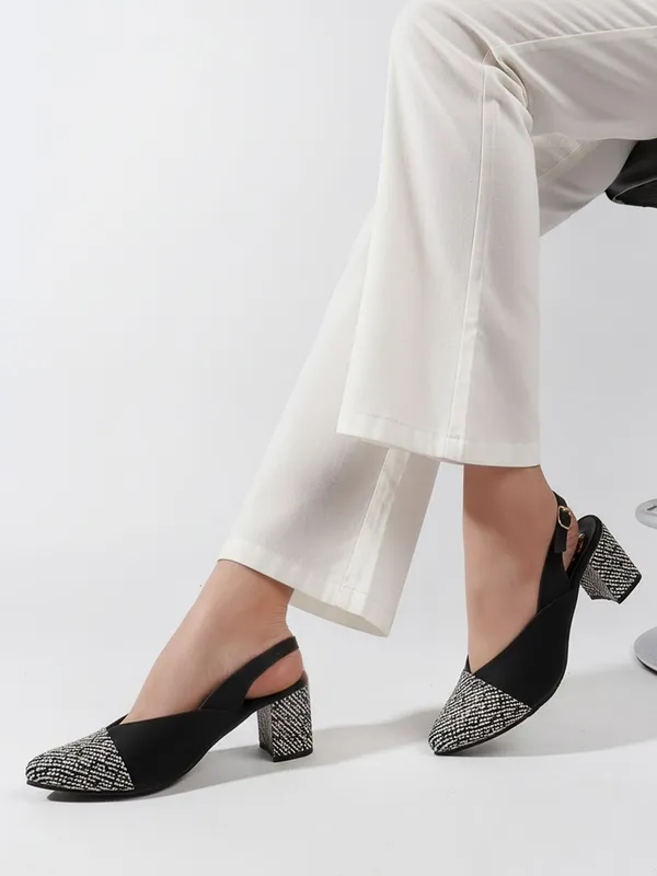 Black_Synthetic_Leather_Heels_For_Women