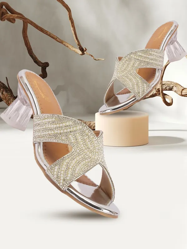 Silver_Synthetic_Heels_For_Women