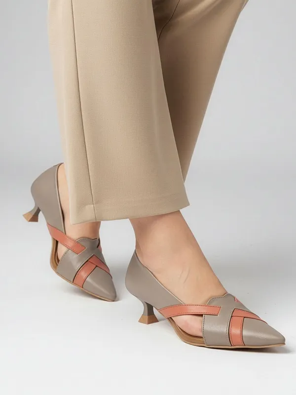 Grey_Synthetic_Leather_Heels_For_Women