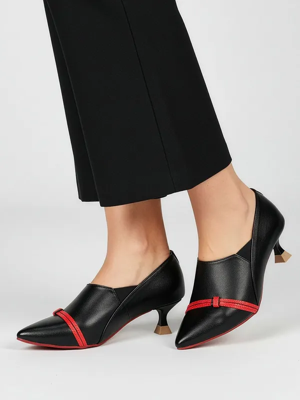 Black_Synthetic_Leather_Heels_For_Women