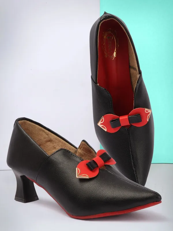 Black_Synthetic_Leather_Heels_For_Women