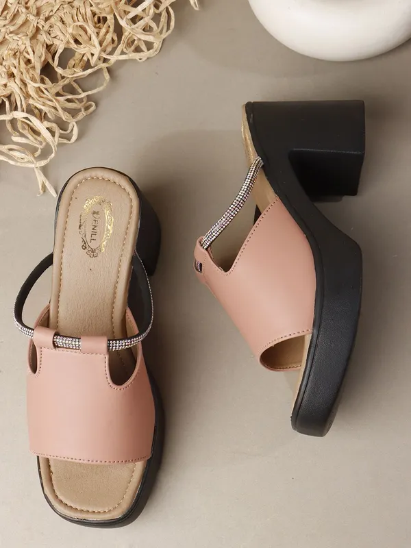 Pink_And_Black_Synthetic_Leather_Heels_For_Women