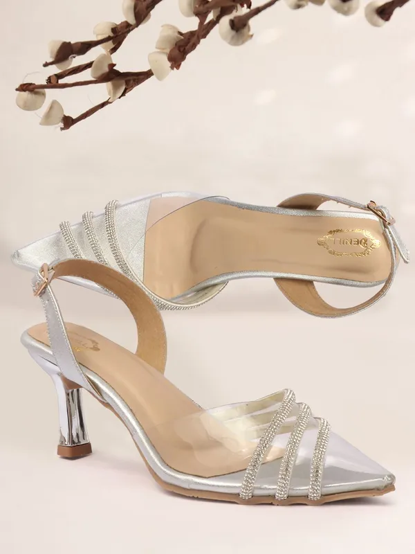 Silver_Synthetic_Leather_Heels_For_Women