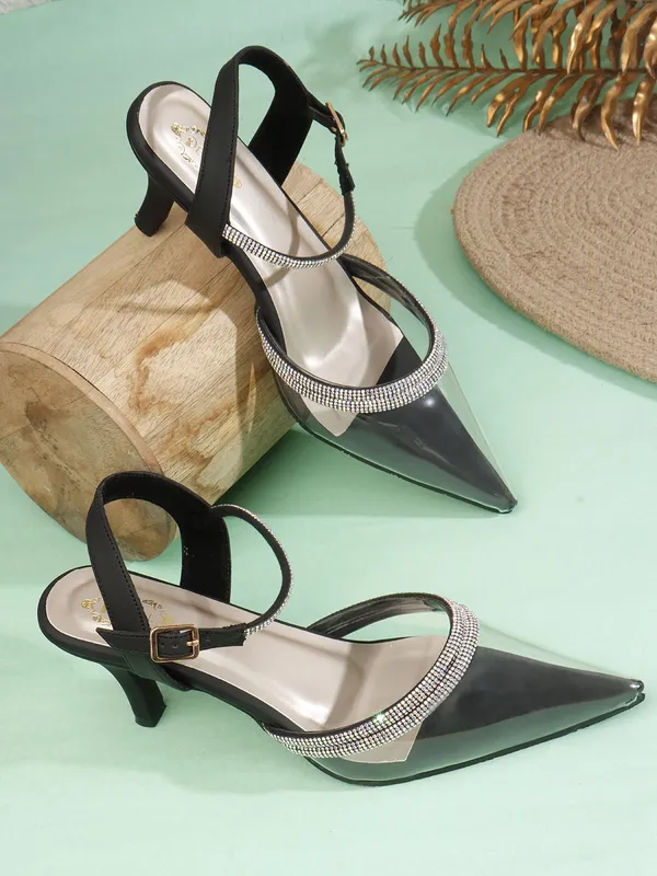 Black_Synthetic_Leather_Heels_For_Women