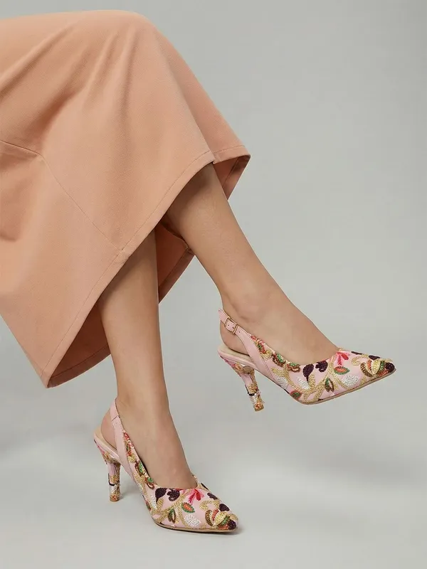 Pink_Synthetic_Leather_Heels_For_Women