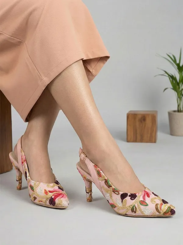 Pink_Synthetic_Leather_Heels_For_Women