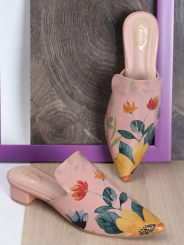 Pink_Synthetic_Leather_Heels_For_Women