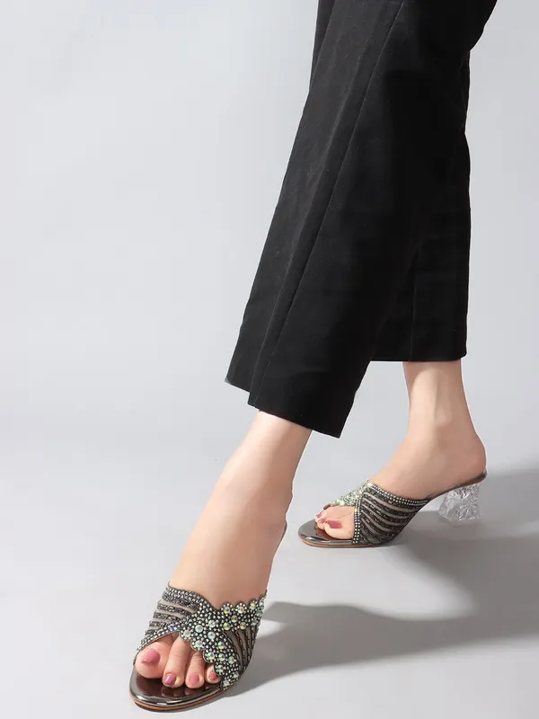 Grey_Synthetic_Heels_For_Women