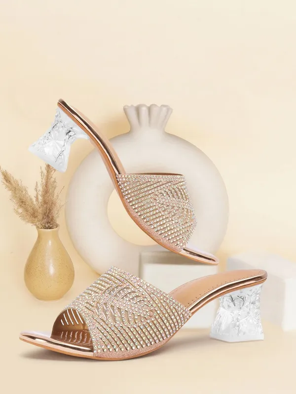 Peach_Synthetic_Leather_Heels_For_Women