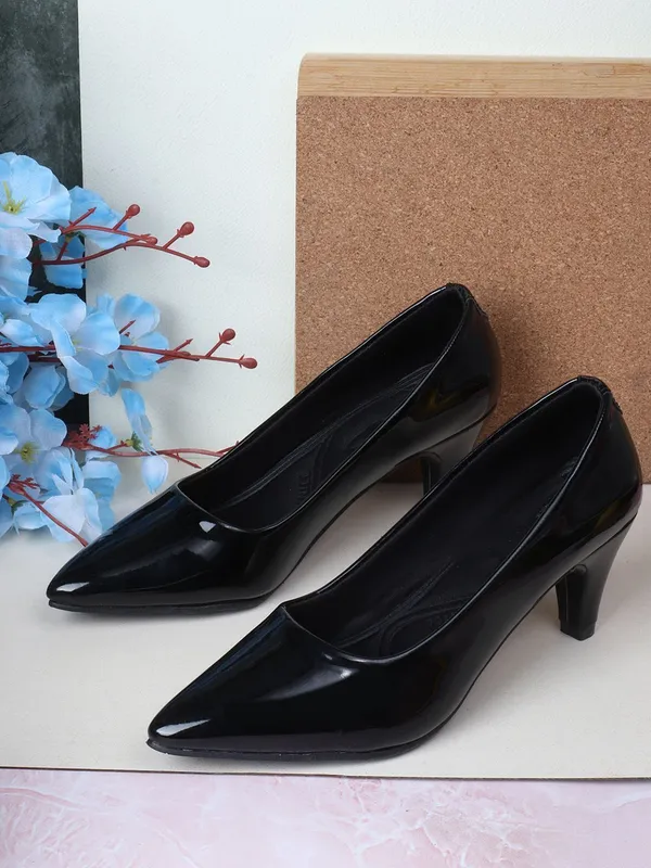 Black_Fabric_Heels_For_Women
