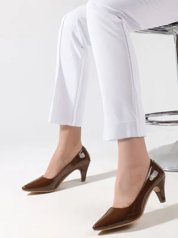 Brown_Patent_Leather_Heels_For_Women