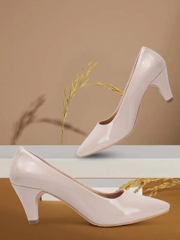 Beige_Patent_Leather_Heels_For_Women