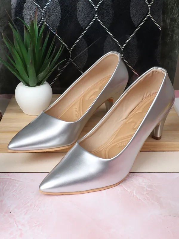 Silver_Fabric_Heels_For_Women