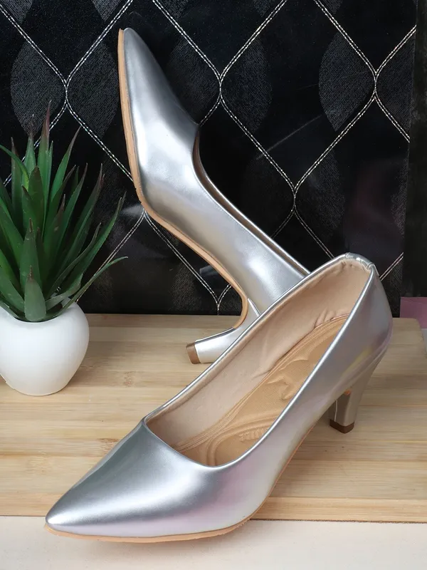 Silver_Fabric_Heels_For_Women