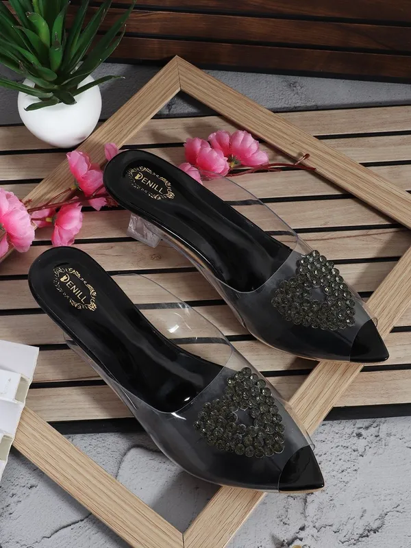 Black_Synthetic_Heels_For_Women