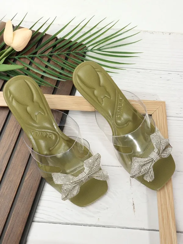 Green_Synthetic_Heels_For_Women