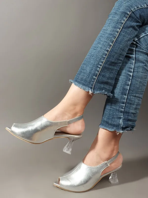 Silver_Synthetic_Heels_For_Women